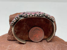 Load image into Gallery viewer, Purple Spiny Oyster Cluster 6.5in Cuff by Navajo Dean Brown