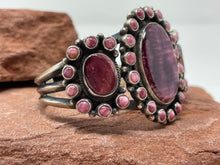 Load image into Gallery viewer, Purple Spiny Oyster Cluster 6.5in Cuff by Navajo Dean Brown