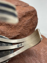 Load image into Gallery viewer, Purple Spiny Oyster Cluster 6.5in Cuff by Navajo Dean Brown